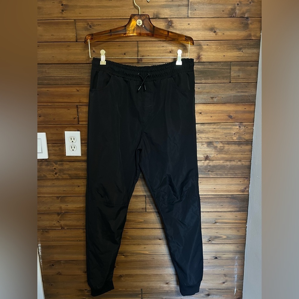 South Pole mens authentic collection joggers size large NWOT color black - Picture 2 of 8